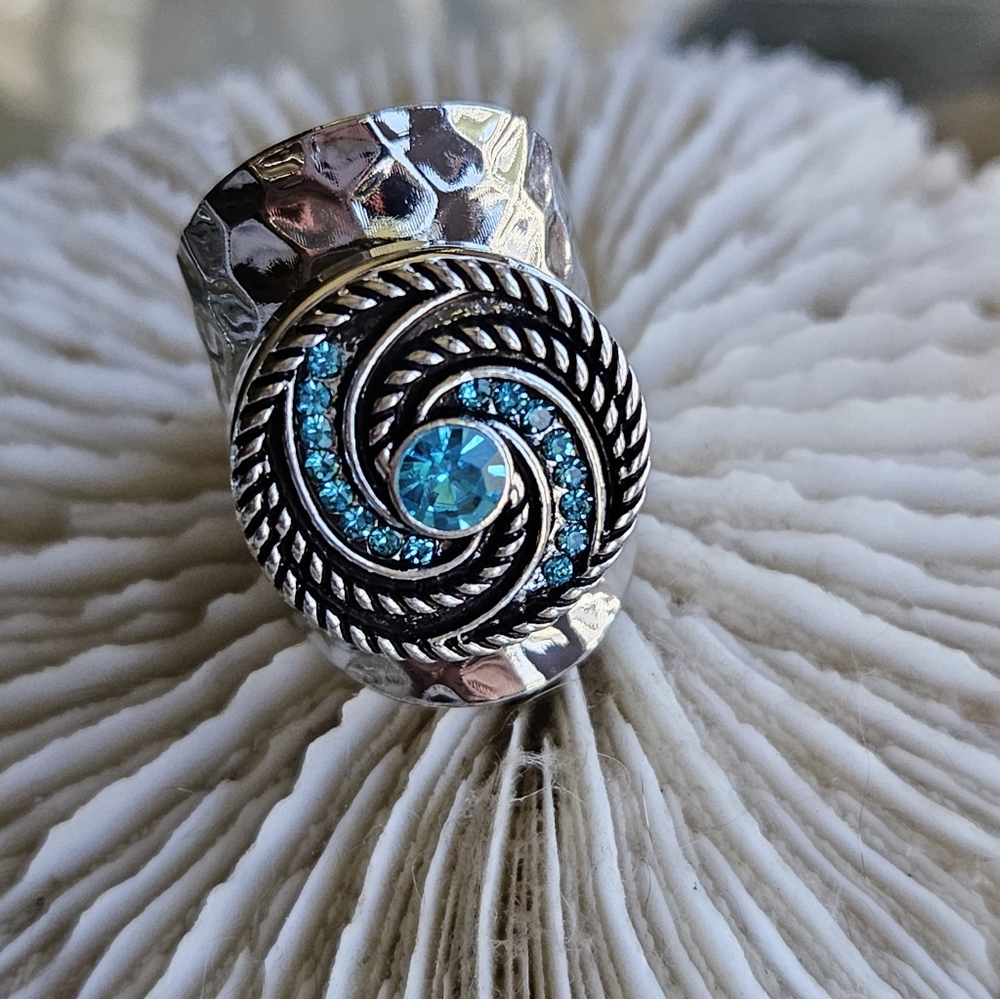 SNAP It Ring - adjustable size 7+